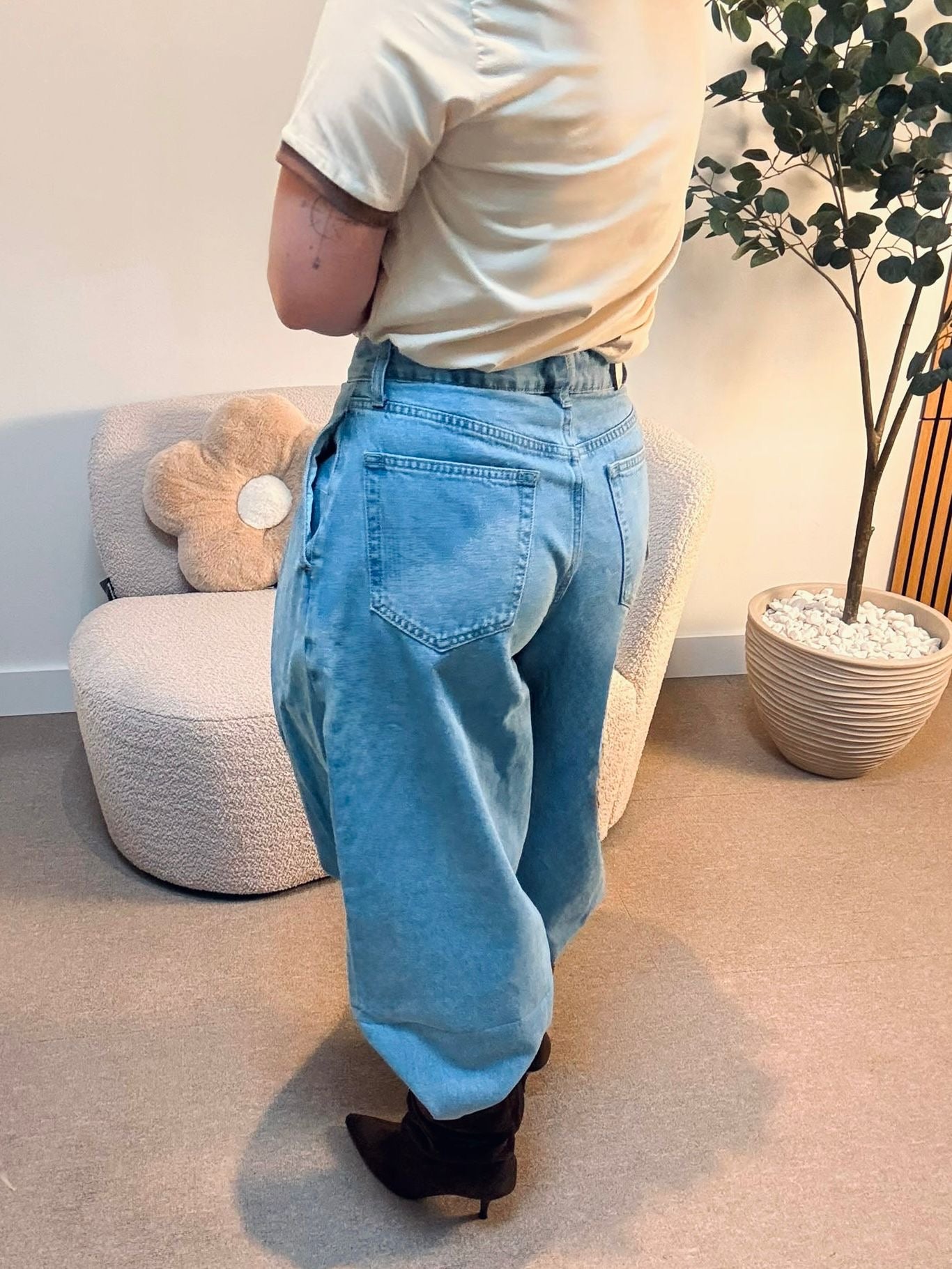 Steffy Jeans