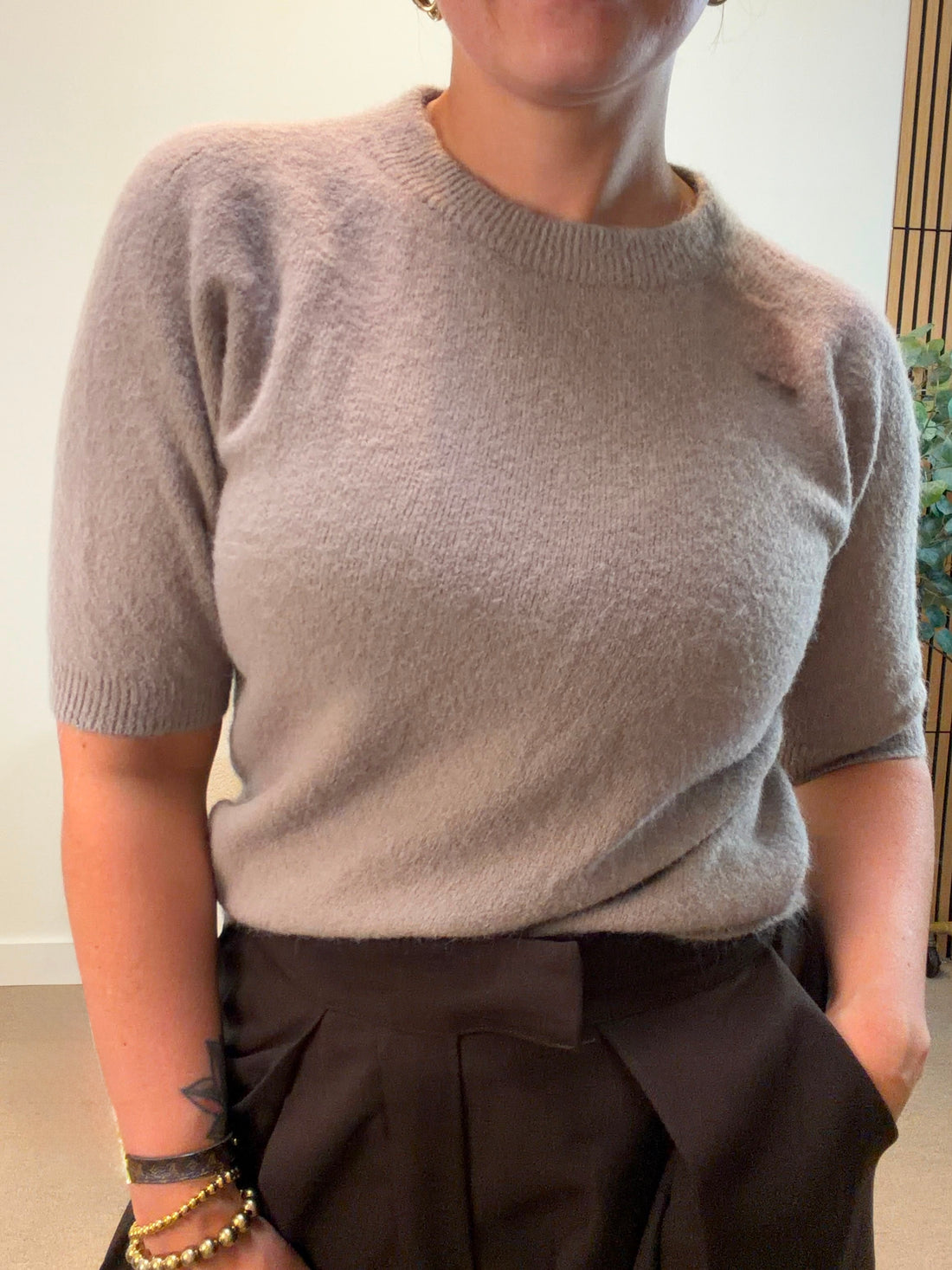 Zachte top Loes - Taupe