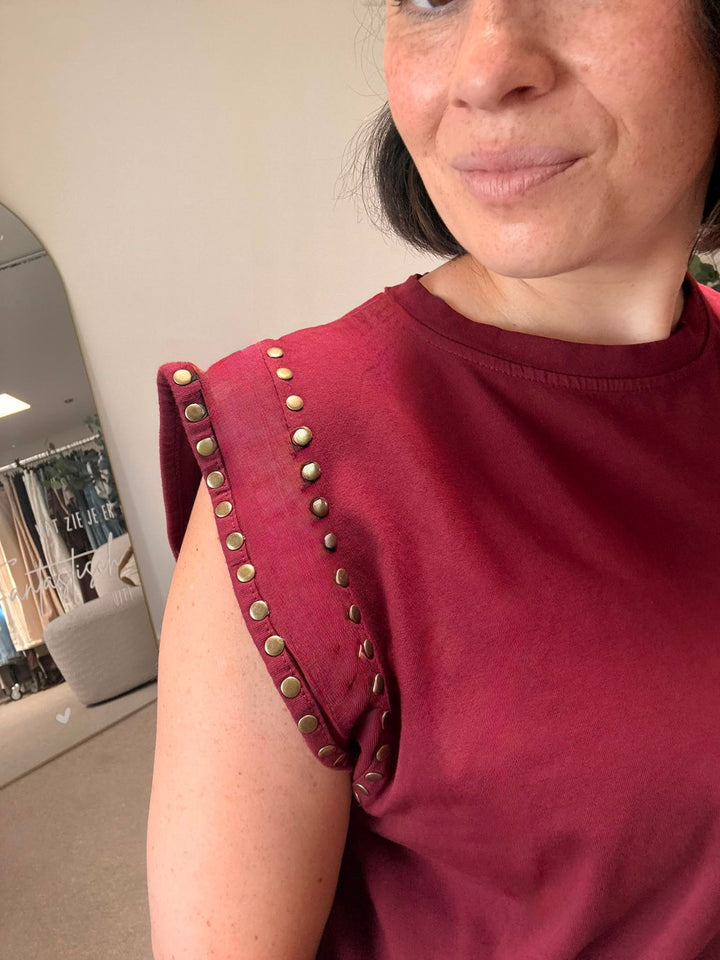Ashley Stud Top - Bordeaux